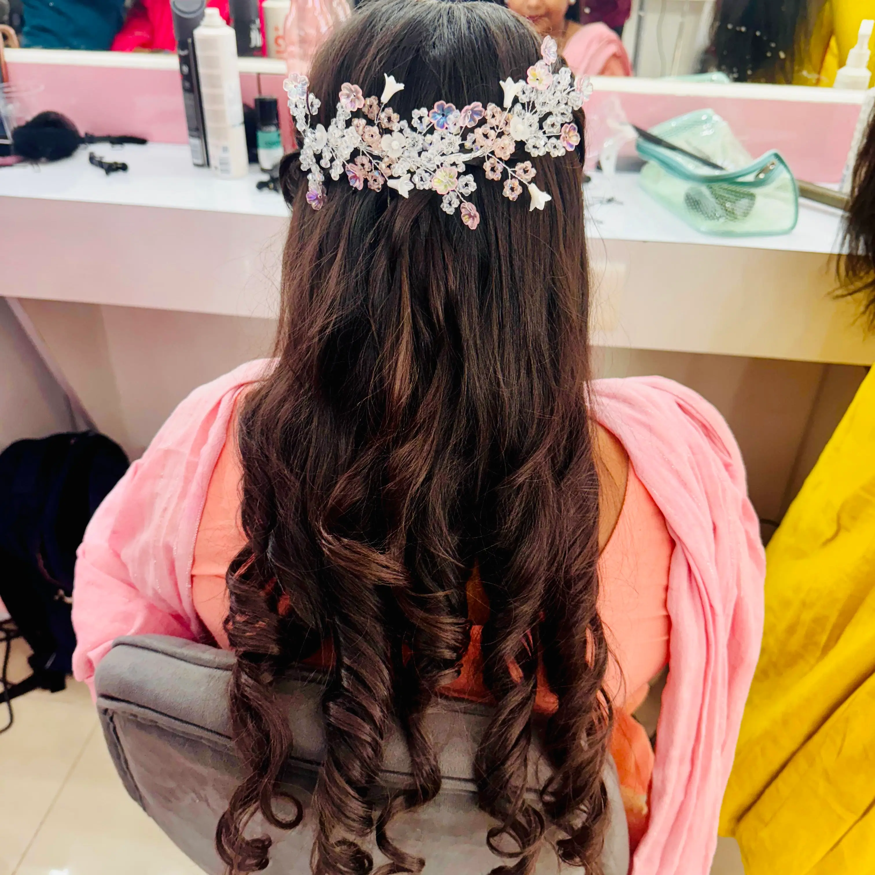 Professional Hair Styling makeup service by Chitranshi Makeover